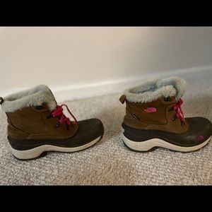 North face boots